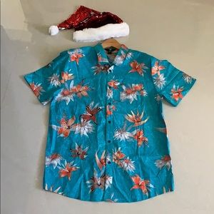 💕 SOLD 💕 Men’s XXL Volcom Shirt